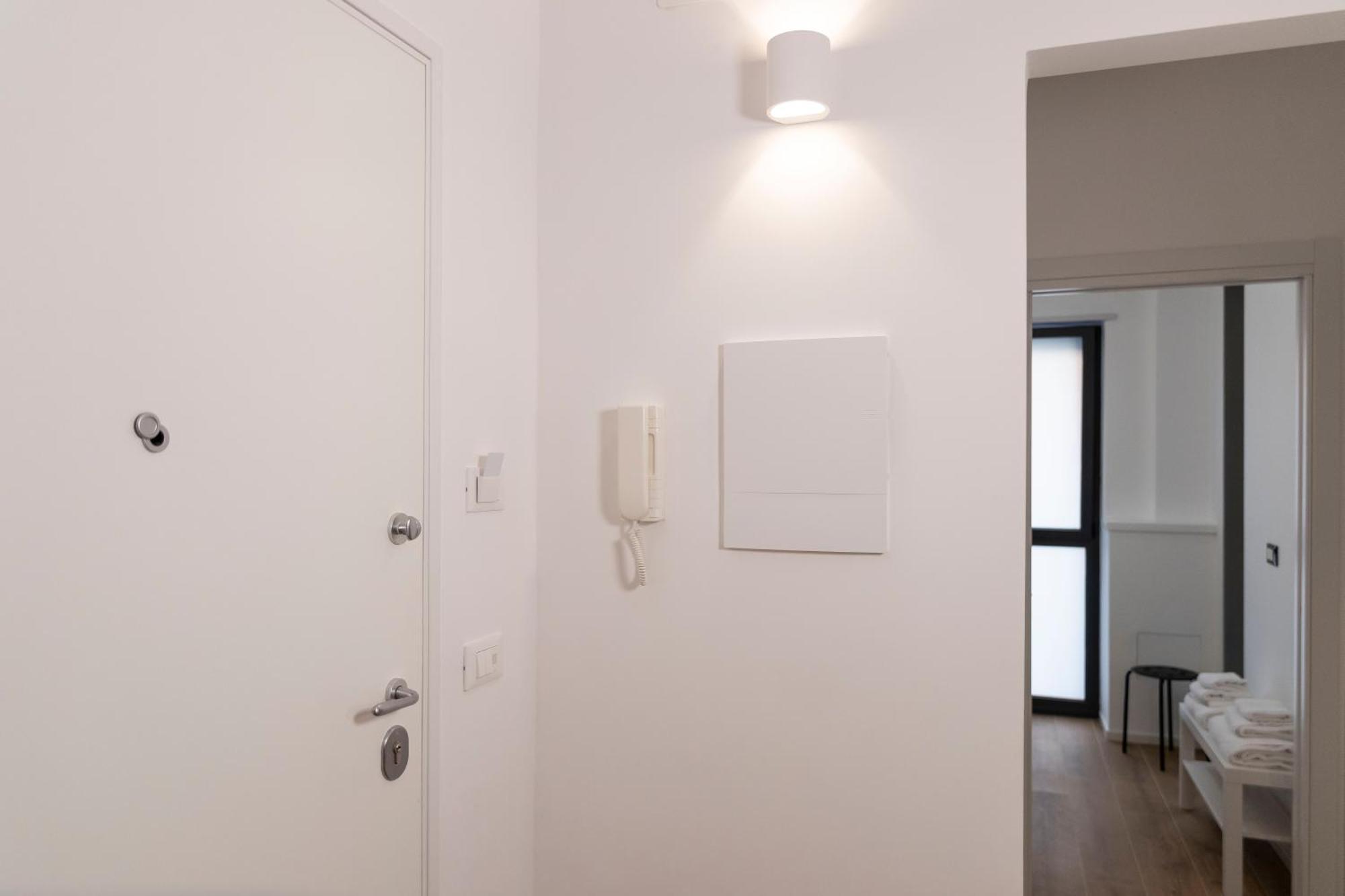 "42Metriquadri" A Bari Apartment Bagian luar foto