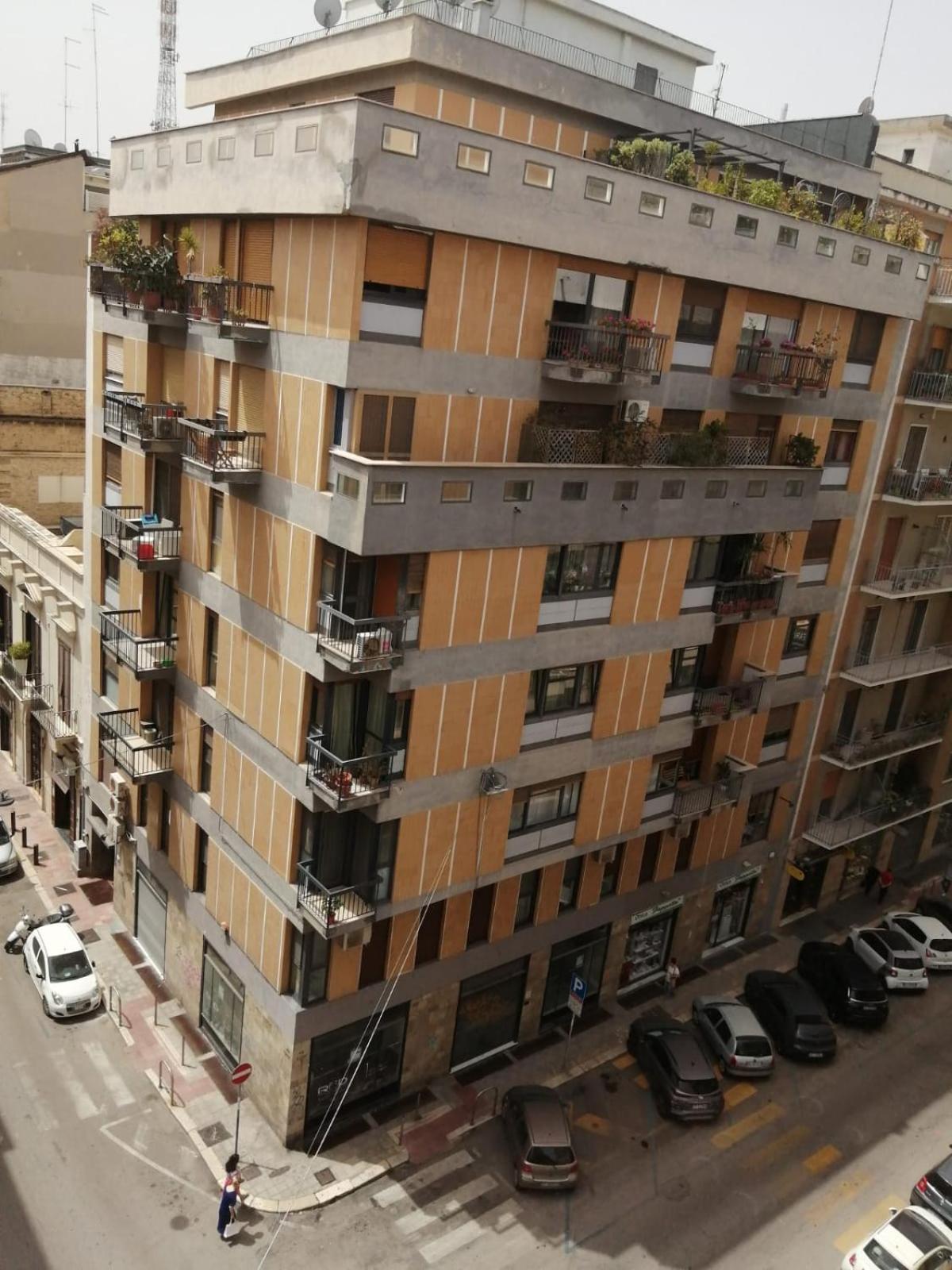 "42Metriquadri" A Bari Apartment Bagian luar foto